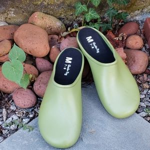 This one's for the Garden Bugs!🌿